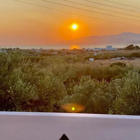 Gorgeous White Marsis In Paros A Serene Escape Lejlighed